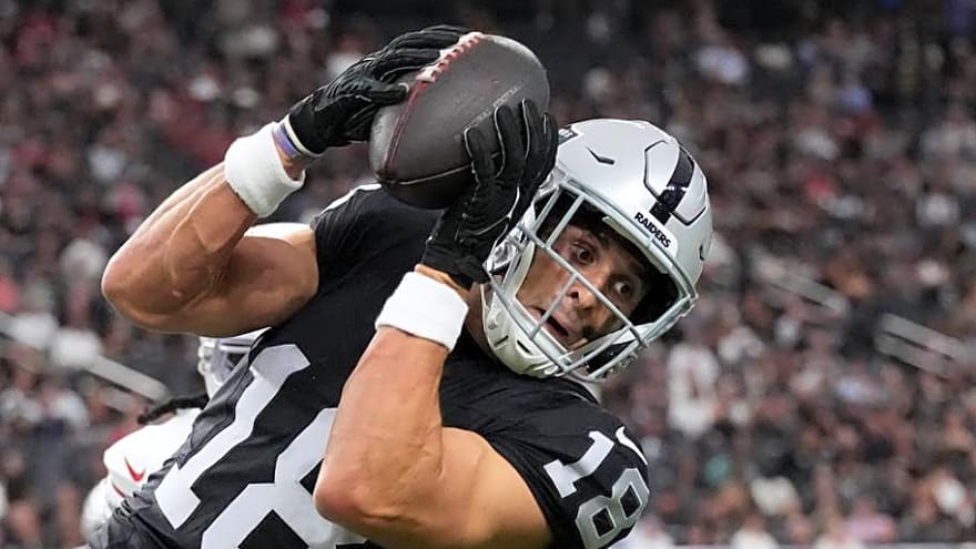 Raider Nation Erupts Following Convincing Win Over Dolphins