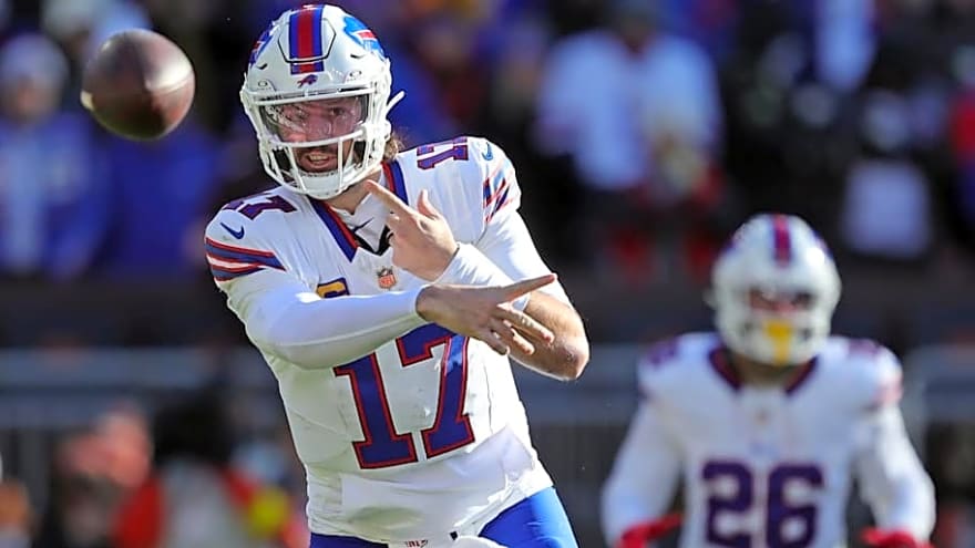 Josh Allen fell short of the hype in Bills win, per Week 16 report card