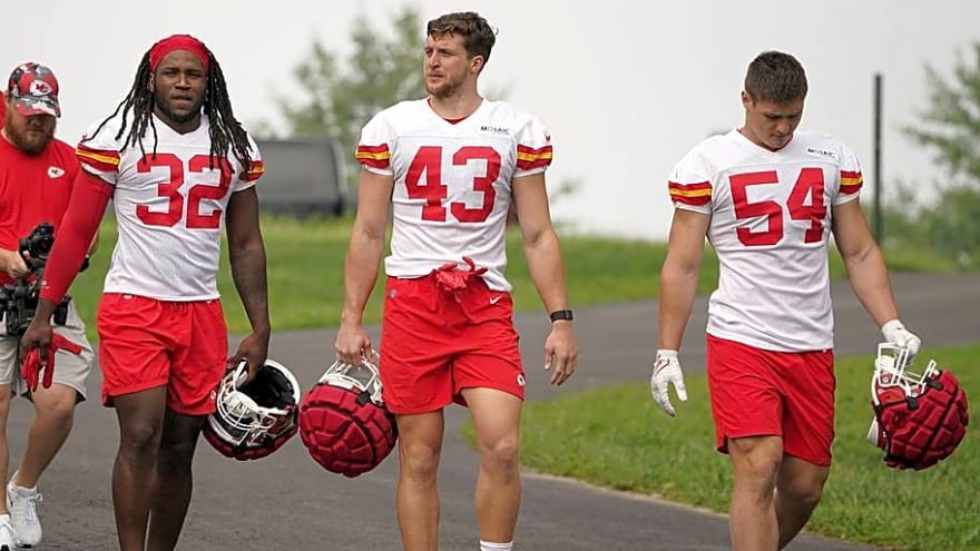 Nick Bolton Says Chiefs Will ‘Never’ Replace Leo Chenal, but Here’s Who’s Trying to Do It