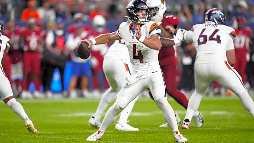 Report: Broncos Bring Back Third-String QB for 2026 Season