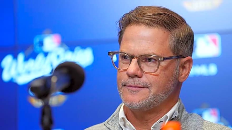 Aggressive Blue Jays Not Letting Disastrous Signing Slow Them Down