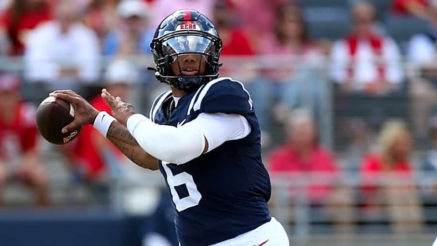 Why QB Trinidad Chambliss is Florida Gators&#39; Primary Challenge Against Ole Miss