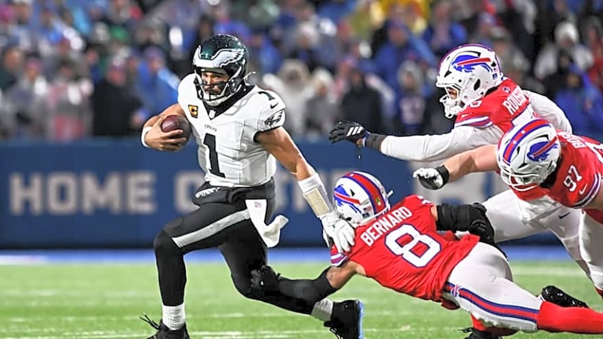 Bills' AFC East reign on ropes after rare first-half shutout at Highmark Stadium