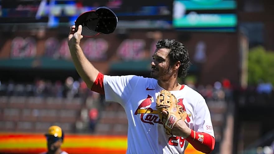Red Sox Among Top Destinations For Cardinals 3B Nolan Arenado