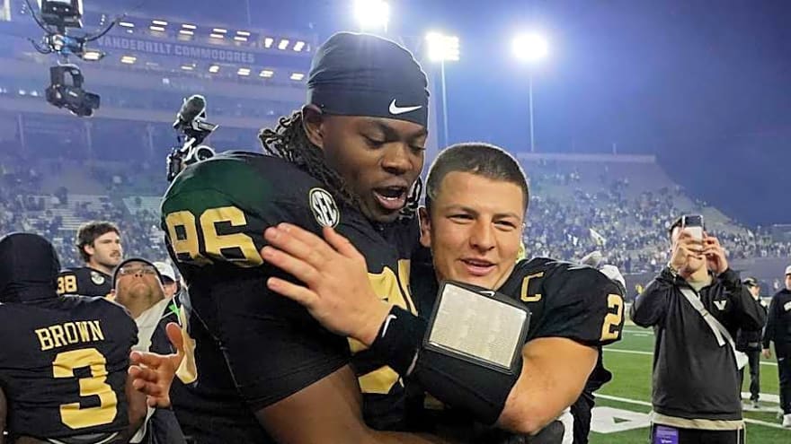 Playoff Or Not, Remember This As The Greatest Vanderbilt Football Team Ever; Column