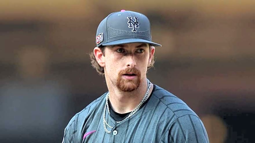 Insider Makes Bold Nolan McLean Prediction for Mets 2026 Season