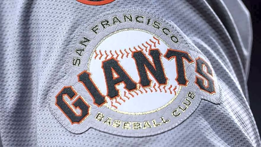 Yankees Released Former Star Veteran Could Be Solution for Major Giants Issue