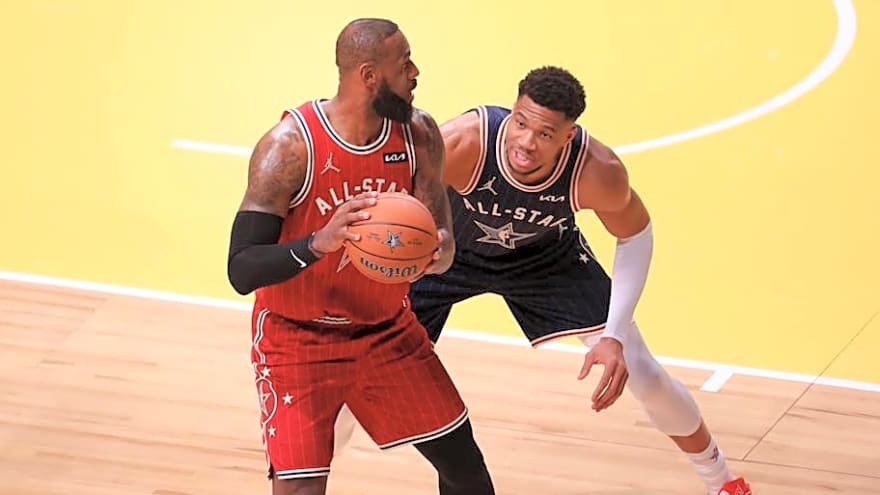Giannis Antetokounmpo honors LeBron James as their rivalry nears an end