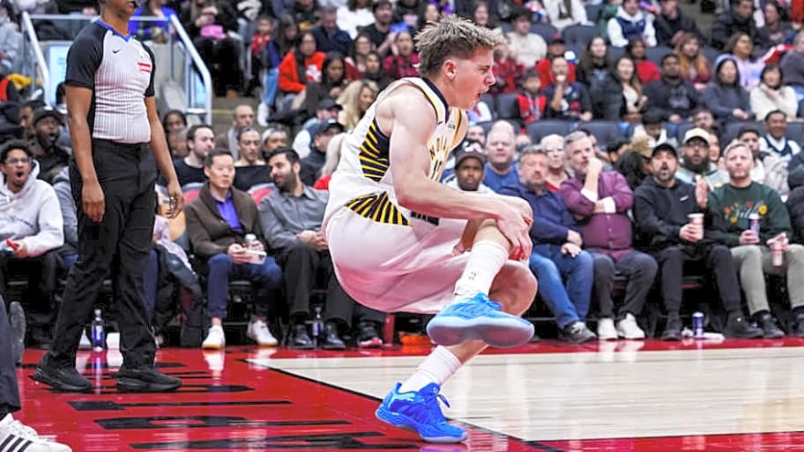 Johnny Furphy Sustains Right Leg Injury Against Raptors