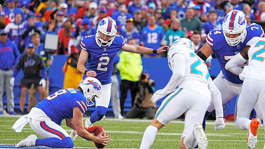 Odds Say Dolphins in Unfamiliar Territory in Week 3