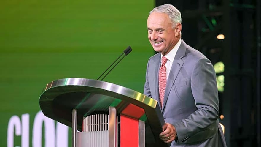 MLB Commissioner Wants Pirates to be Competitive