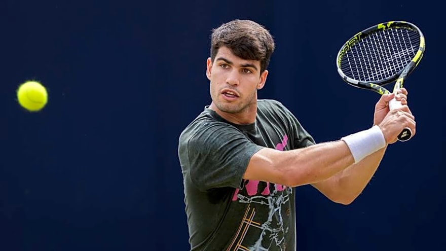 Carlos Alcaraz and Iga Swiatek Switch Gears in Off-Season Training