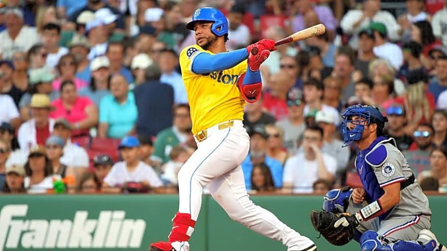 Red Sox-Rangers Willson Contreras Speculation Would Be Nightmare for Boston