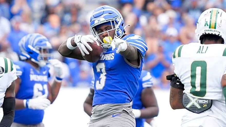 Steelers Rookie WR Shines at Training Camp