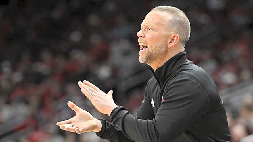 Watch: Pat Kelsey Previews Louisville's West Coast Trip vs. Cal