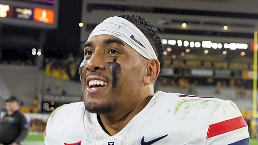 Arizona's QB Room Turning Heads Through Spring Practice