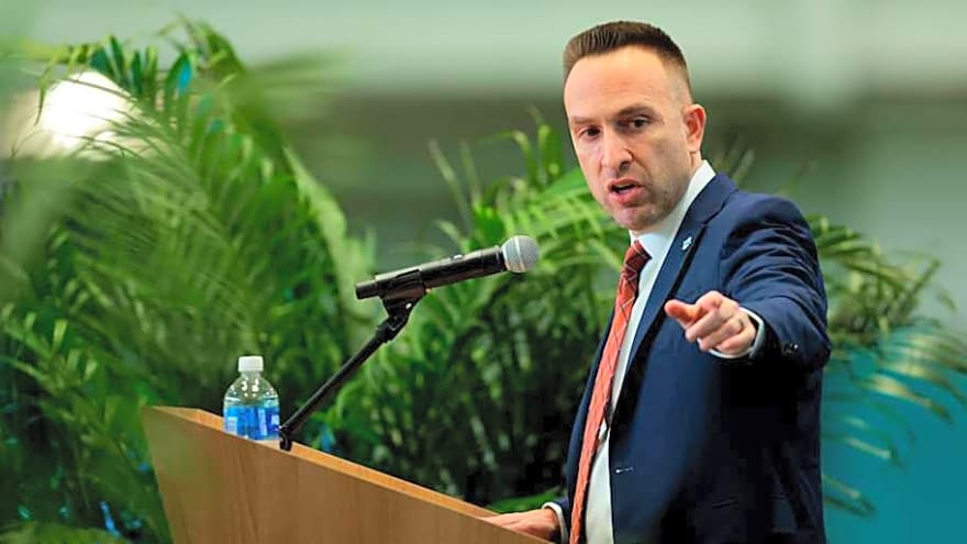 Dolphins Add to Coaching Staff, Former Players Get New Coaching Jobs