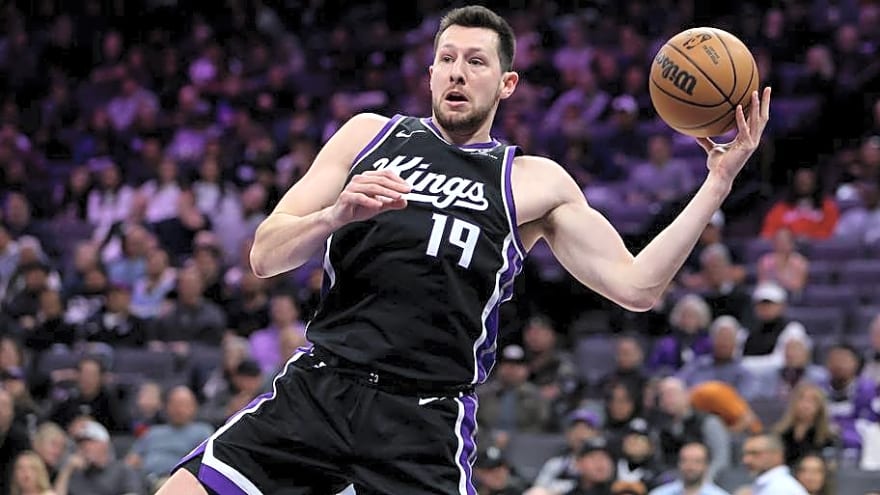 What Knicks' Drew Eubanks Buzz Means for Their Center Situation