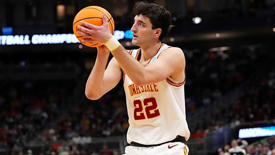 Milan Momcilovic Improving NBA Draft Stock With Hot Start to Men&#39;s Basketball Season