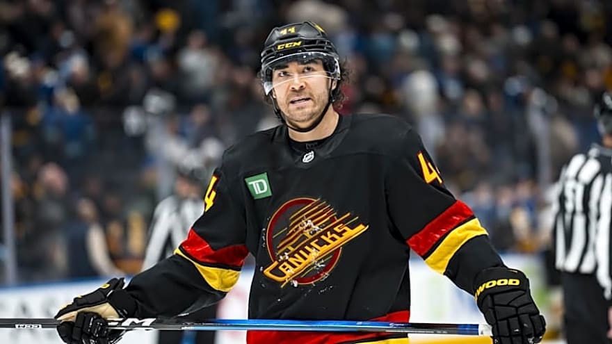 Sharks Land Kiefer Sherwood from Canucks in Three-Piece Deal