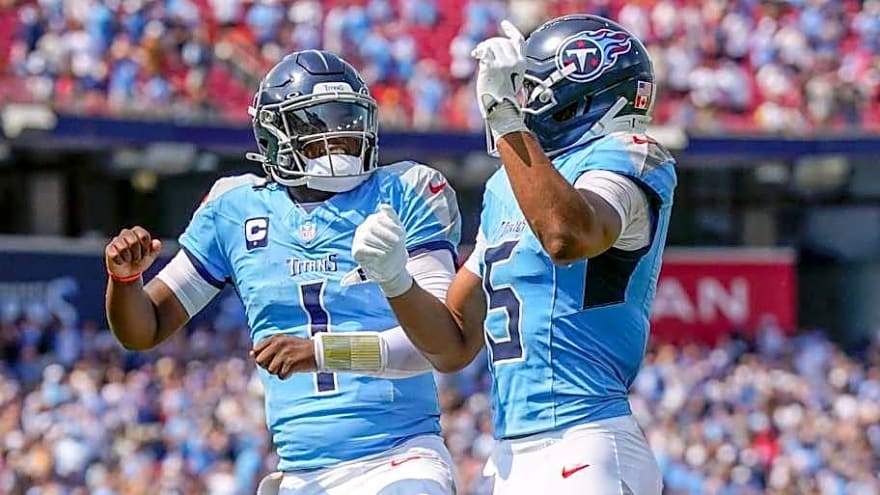 PFF Reveals Titans&#39; Top Offensive Performers From Week 2