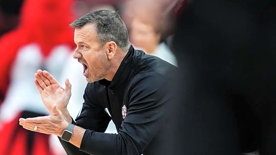 What Jeff Walz, Louisville Players Said After Season-Ending Loss vs. Michigan