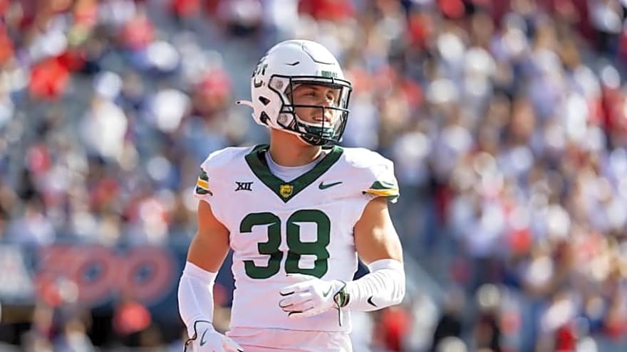 Baylor Adds Defensive Back With Connection to One of their Own Stars