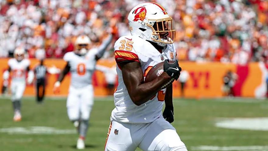 Steelers New CB Jamel Dean Has Question for Aaron Rodgers