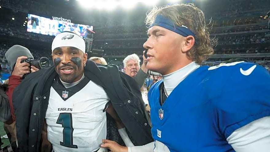 NY Giants at Philadelphia Eagles — Scoring Updates, Highlight Reels & Reactions