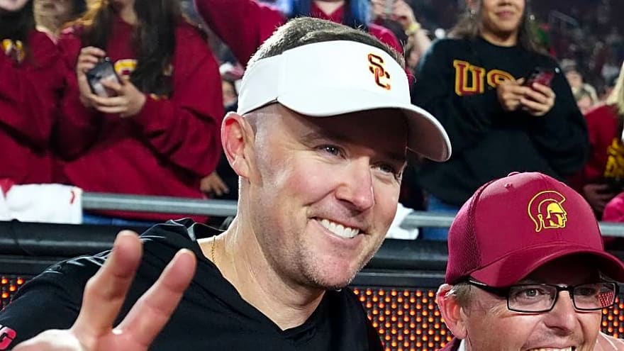 4-Star Quarterback Recruit Sets Game Day Visit with USC