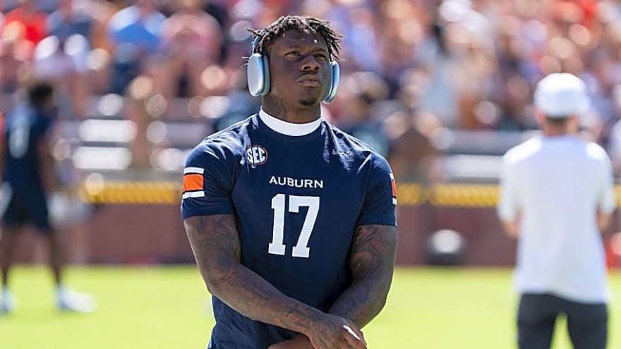Alex Golesh Addresses Xavier Atkins Departure, What's Next For Linebackers