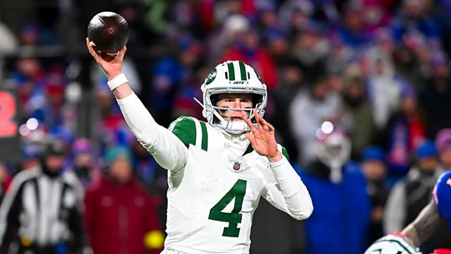 Brady Cook Is Putting Himself Behind 8-Ball in Jets' Backup QB Competition