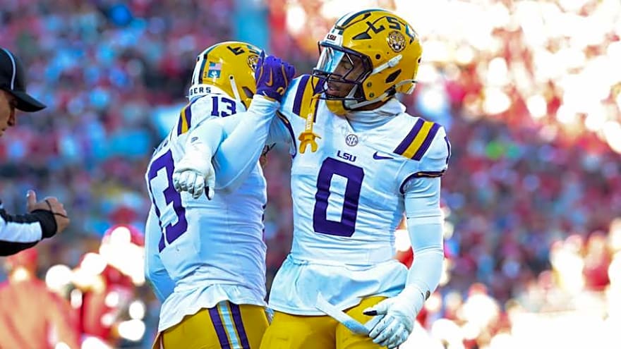 PFF ships a surprising name to the Bears in their most recent mock draft