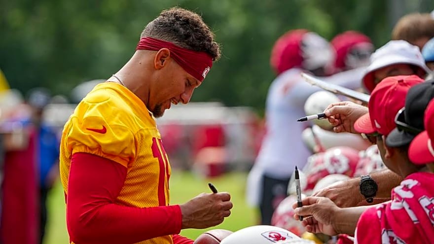 Kansas City Chiefs 2026 Training Camp Schedule: Dates, Autographs, Tickets