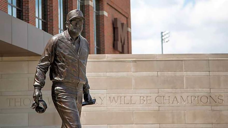 Three Michigan coaches make elite list of Big Ten legends with over 100 wins