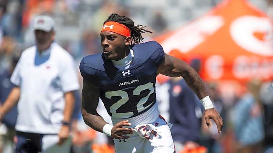 Auburn Running Back, Former Four-Star Announces Return for 2026 Season