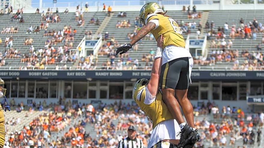 Georgia Tech Opens As A Road Favorite in Week Four Matchup vs Stanford
