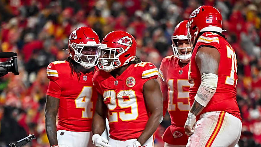 Three Chiefs Who Shined Offensively Despite Week 14 Loss