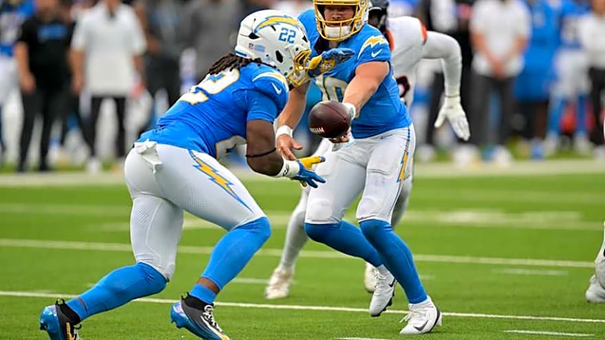 Chargers Have Tough Decision to Make With Top-100 Free Agent in 2026