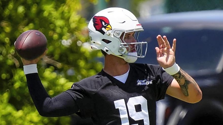 Another NFL Insider Makes Major Carson Beck Prediction for Cardinals in 2026