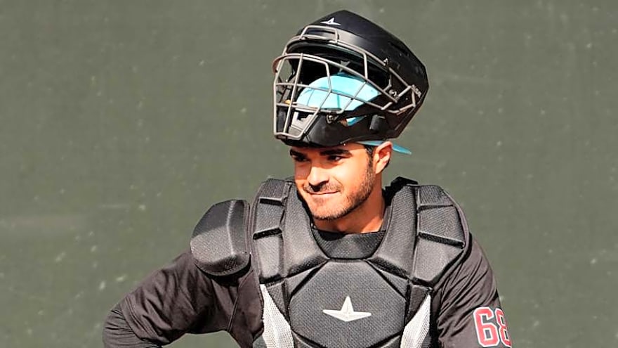 2 Diamondbacks Players Outrighted to Minor Leagues