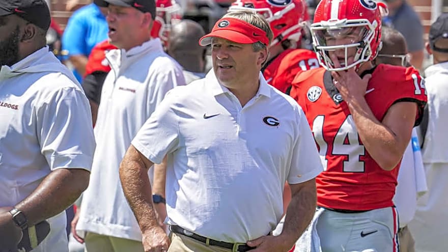 EA College Football 26 - Georgia Bulldogs&#39; Iconic Sanford Stadium Entrance Revealed