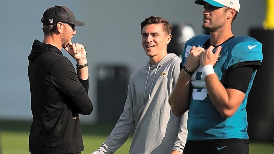 3 NFL Trade Deadline Deals the Jaguars Should Explore Right Now in Wide-Open AFC