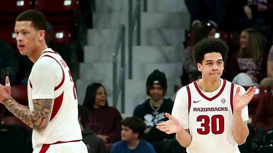 Razorbacks' Freshman Finally Gets Serious Minutes and Responds in Win