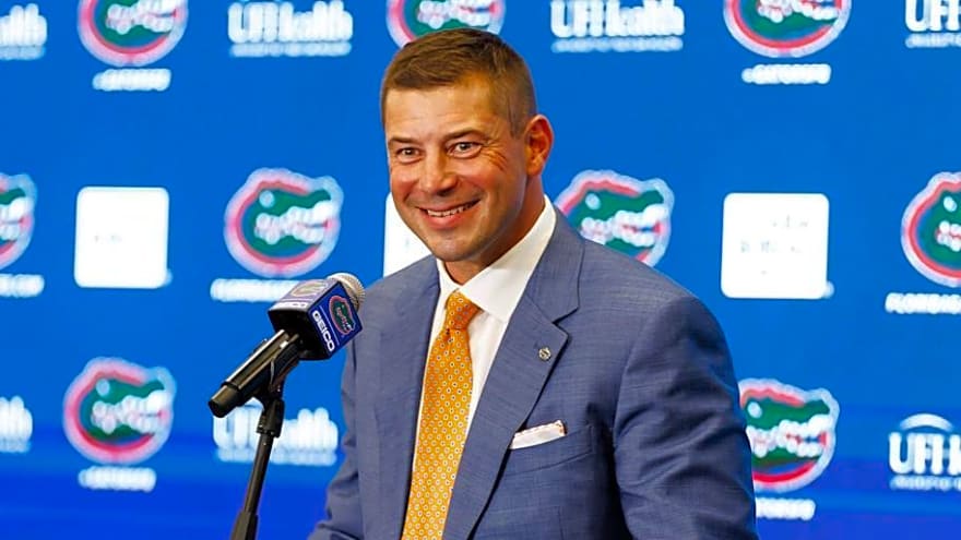 Why Florida Players Are Not Wearing Gators Logo in Offseason Workouts