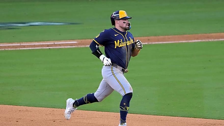 Brewers Insider Reveals 'Leading Candidate' to Replace Caleb Durbin