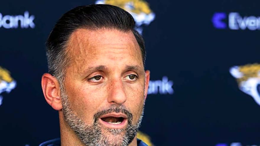 Jaguars Linebacker is Having Fun Playing Football Again