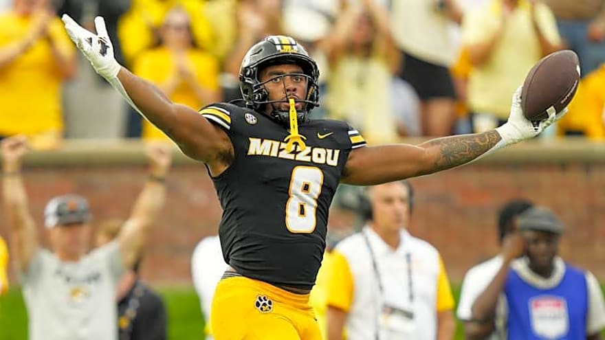 Georgia Bulldogs Seeking $390K from Former Player for Transfer Damages