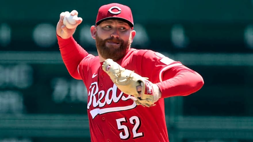 Nationals Make Signing of Zack Littell Official, DFA Veteran Reliever