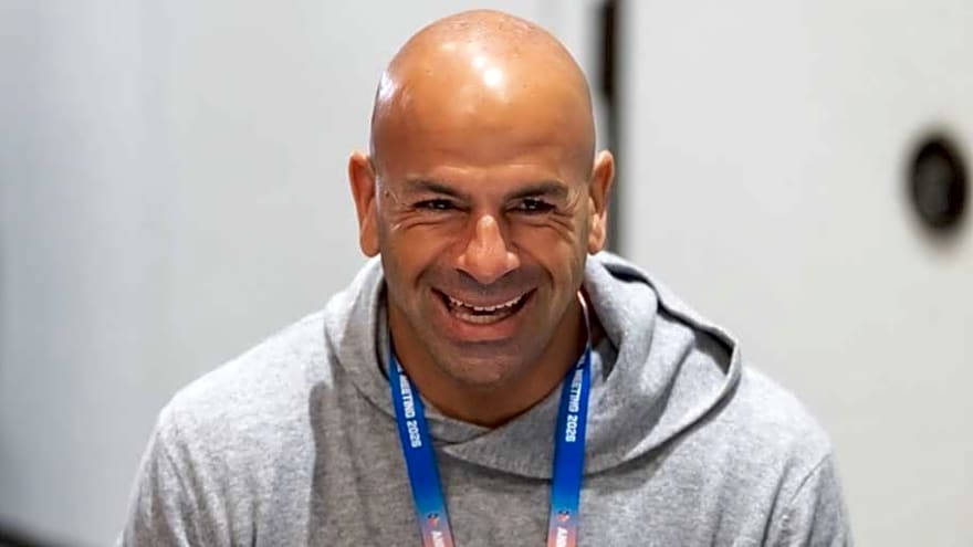 Titans' Robert Saleh Very Impressed With Cam Ward